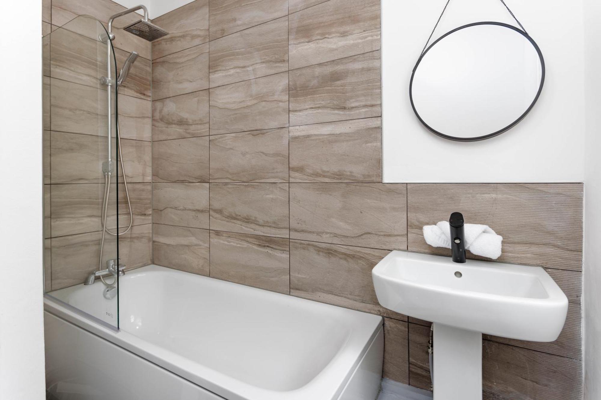 Newly Renovated Apartments In Liverpool - Extended Stay Zewnętrze zdjęcie